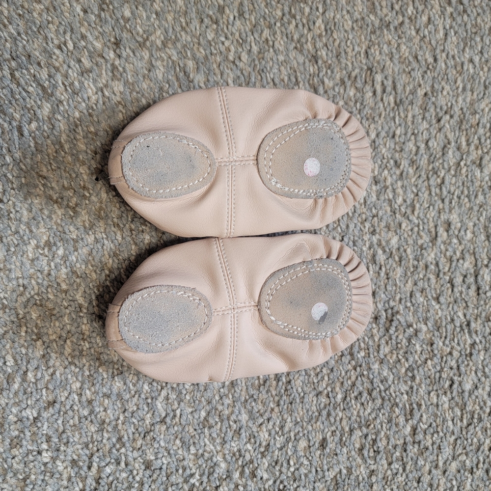 Toddler Dance Bundle - 3 Leotards, Ballet Slippers & Tap Shoes- Sizes In Desc. - Picture 15 of 15